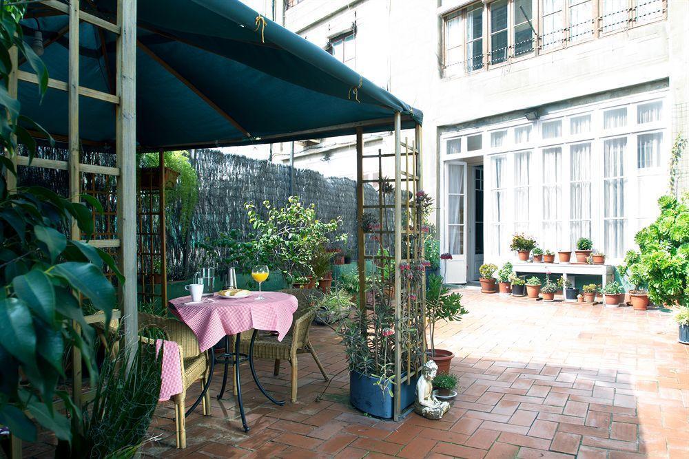 Apartamento Diagonal Barcelona Bagian luar foto